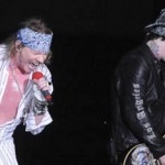 Δώδεκα νέα κομμάτια έχουν στα σκαριά οι Guns N' Roses
