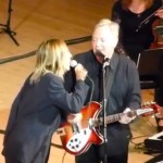 New Order και Iggy Pop μαζί επί σκηνής