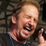 Ο Jack Russell σχηματίζει και «νέους» Great White