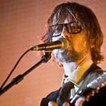 Jarvis Cocker: «Oι Pulp επανενώθηκαν λόγω του θανάτου ενός φίλου»