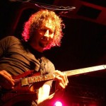 Το πρώτο δείγμα από το νέο album του John Wesley (video)