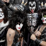 Eric Singer (Kiss): «Με έχουν κουράσει οι haters»