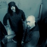 Οι Homme και Reeder μηνύουν τα μέλη των Kyuss Lives!