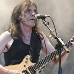 Kατά το ήμισυ επιβεβαιώνονται οι φήμες για τους AC/DC