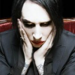 Ο Marilyn Manson απαιτεί τα εύσημα για δολοφονίες που γίνονται στο όνομά του
