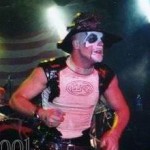 Προσωπική δουλειά ετοιμάζει ο Michale Graves
