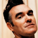 Morrissey: «Αν περισσότεροι άντρες ήταν ομοφυλόφιλοι, δεν θα είχαμε πολέμους»
