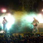 Με την κυκλοφορία ενός live DVD σφραγίζουν την επιτυχία τους οι Mumford & Sons