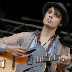 Pete Doherty (Libertines): «Επανενωνόμαστε για τα λεφτά»