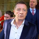 Δικαστικό... σόου από τον Phil Rudd