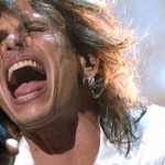 Steven Tyler: Ποια η άποψη του για τη θέση του τραγουδιστή στους Led Zeppelin / Απειλεί με μήνυση τους Aerosmith