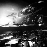 Λεπτομέρειες για το supergroup Them Crooked Vultures