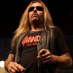 Καρδιακή προσβολή υπέστη ο τραγουδιστής των TNT