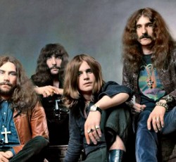 Tα χειρότερα ονόματα για μπάντες. Πριν τα αλλάξουν!