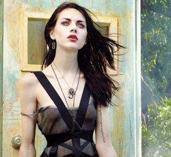 Στην κόρη του Cobain δεν «πολυαρέσουν» οι Nirvana 