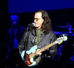 Συναυλία-αφιέρωμα σε Who για καλό σκοπό 