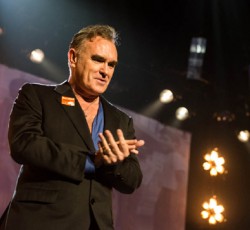 Aναβάλλεται η αποψινή συναυλία του Morrissey