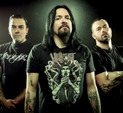 Επιστροφή Prong με δίσκο διασκευών 