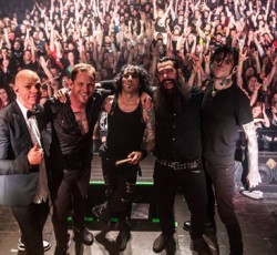 Oι Stone Sour διασκευάζουν Metallica, Black Sabbath, Judas Priest 