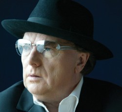 Ο Van Morrison δίνει «νέα ζωή» σε τραγούδια του