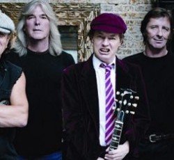 Στις 10 Μαΐου θα κυκλοφορήσει το "AC/DC Live At River Plate" 