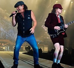 Οι AC/DC αποκάλυψαν το εξώφυλλο και τα τραγούδια του νέου δίσκου