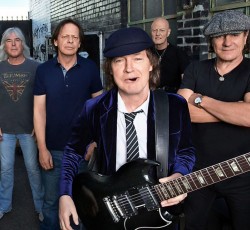 Οι δίσκοι με τις περισσότερες πωλήσεις στις Η.Π.Α. για το 2015 