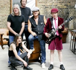 Το MTV World Stage φέρνει τους AC/DC στις οθόνες σας 