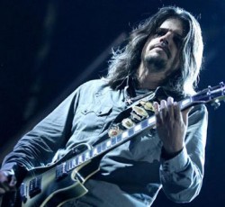 Adam Jones (Tool): «Έχουμε σκεφτεί να κάνουμε ταινία» 