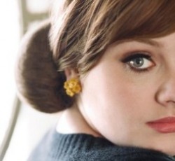 Σαρώνει η Αdele και στις Η.Π.Α.