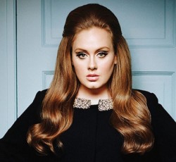 H Adele προαναγγέλει το νέο δίσκο της με μισό λεπτό μουσικής 