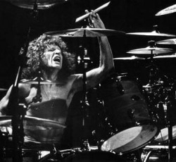 Νέος drummer για τους Whitesnake 