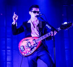 Την επιστροφή της κιθαριστικής μουσικής προβλέπει ο επικεφαλής του BBC Radio 1 