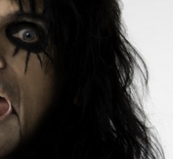 O «εφιάλτης» του Alice Cooper γίνεται πραγματικότητα 