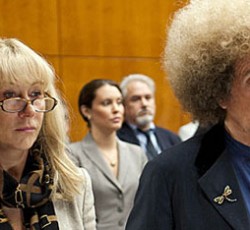 Trailer από την ταινία για τη ζωή του Phil Spector με πρωταγωνιστή τον Al Pacino