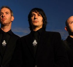 Τον Μάρτιο το "Echo Street" των Amplifier