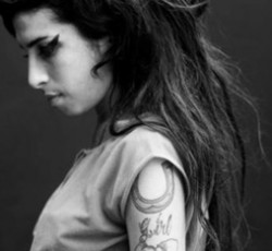 Με δύο νέα album θα «επιστρέψει» η Amy Winehouse (;) 