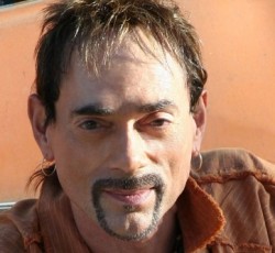 H rock κοινότητα αποχαιρετά τον Andy Fraser των Free 