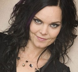 Την πρώτη προσωπική της δουλειά ετοιμάζει η Anette Olzon (ex-Nightwish) 