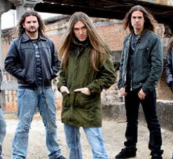 Νέο album μετά από τέσσερα χρόνια για τους Angra