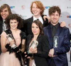 Στο σφυρί η εκκλησία όπου ηχογραφήθηκαν τα "Neon Bible" και "The Suburbs" των Arcade Fire 