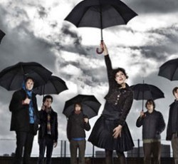 Arcade Fire και Cyndi Lauper μαζί επί σκηνής