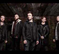 Αλλαγή σελίδας στην καριέρα του γιου του Bruce Dickinson 