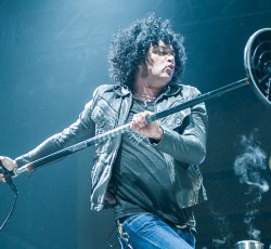 Nέος δίσκος και περιοδεία από τους At The Drive-In 