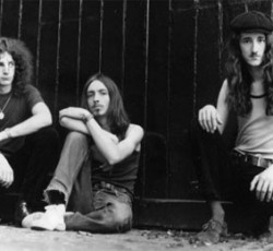 «Καινούργιος» δίσκος από τους Atomic Rooster 