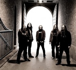 Εξώφυλλο για το "At War With Reality" των At The Gates 