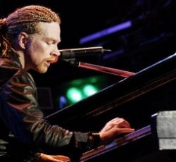 Hacking στο Twitter του Axl Rose προκαλεί αναστάτωση 