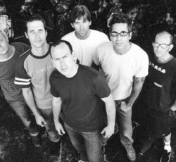 Σε streaming ο χριστουγεννιάτικος δίσκος των Bad Religion 