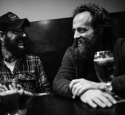 Άλογα, σίδερο και κρασί 