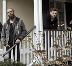 Ακούστε τους Baroness να «παρελαύνουν προς τη θάλασσα»